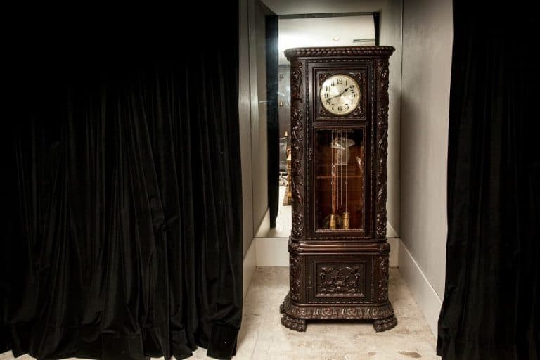 Antique Grandfather Clocks Value: How Much Is My Grandfather Clock Worth?