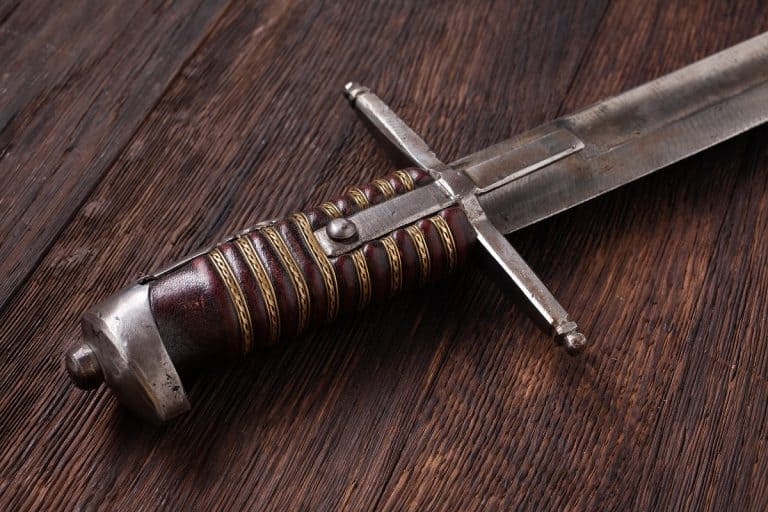 9 Most Expensive Swords In The World (One Is Worth Over $100 Million!)