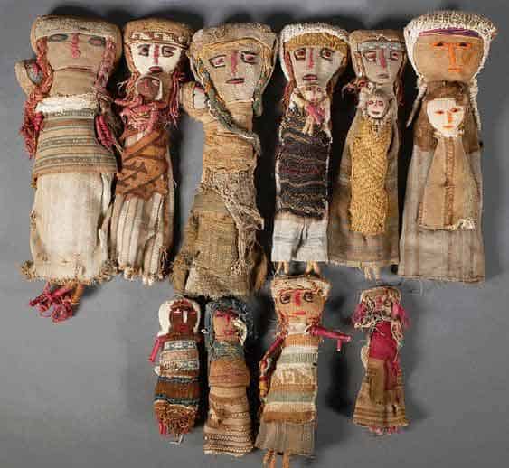 Antique Dolls: Background