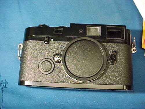 LEICA MP 35mm SLR CAMERA Black w 085 Viewfinder w Original BOX